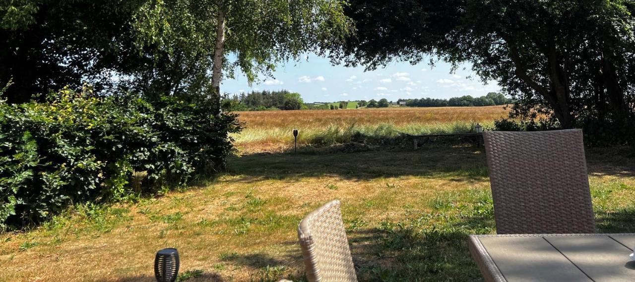 Storre Luksus Hus Ved Assens Apartman Kültér fotó
